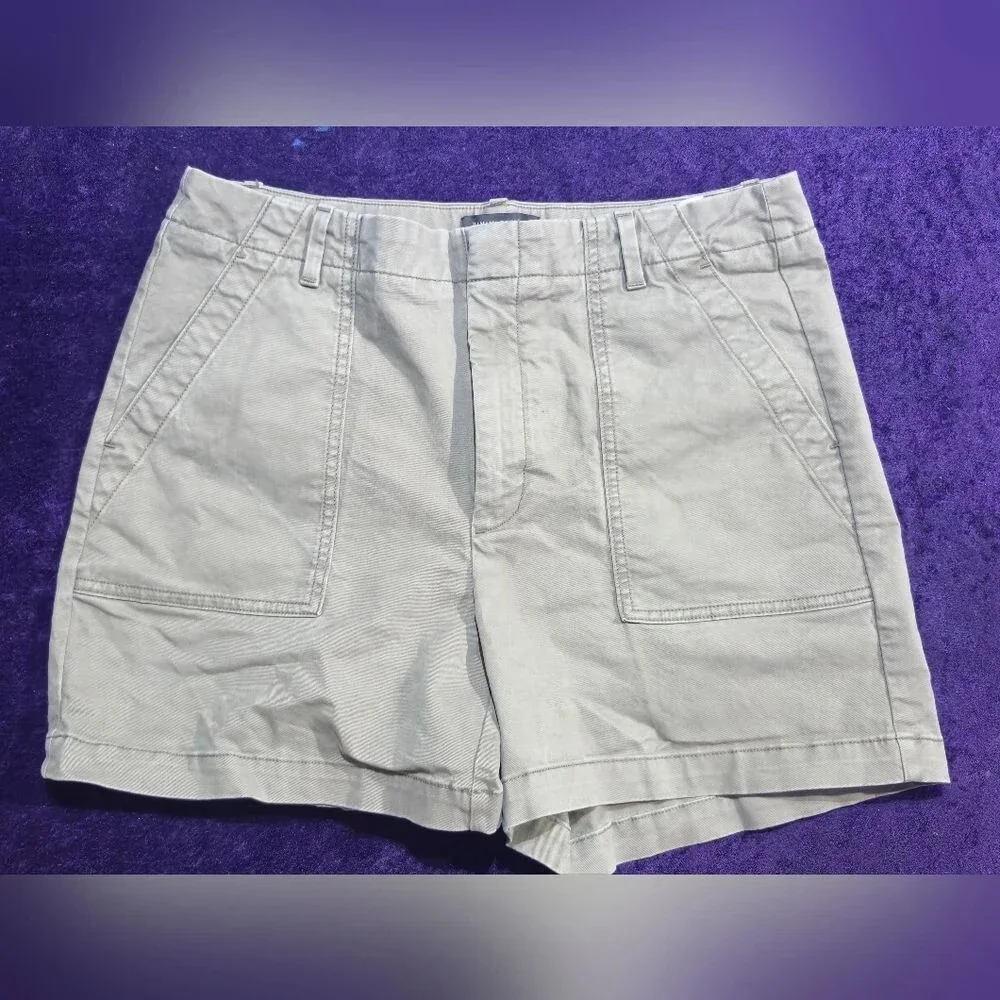 Banana Republic Authentic Chino Khaki Utility Patch Pocket